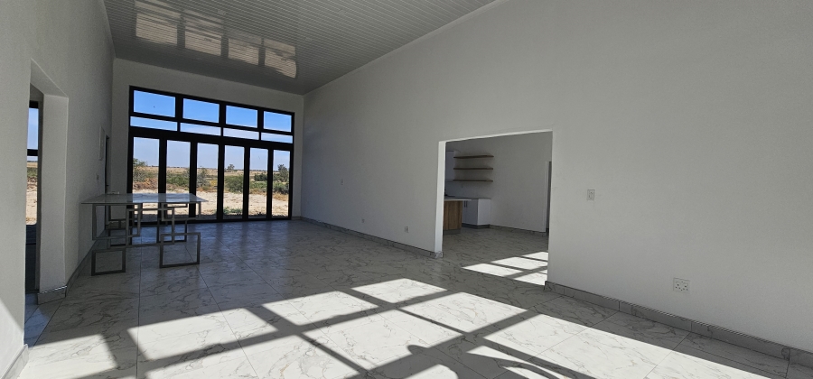 5 Bedroom Property for Sale in Hopefield Western Cape